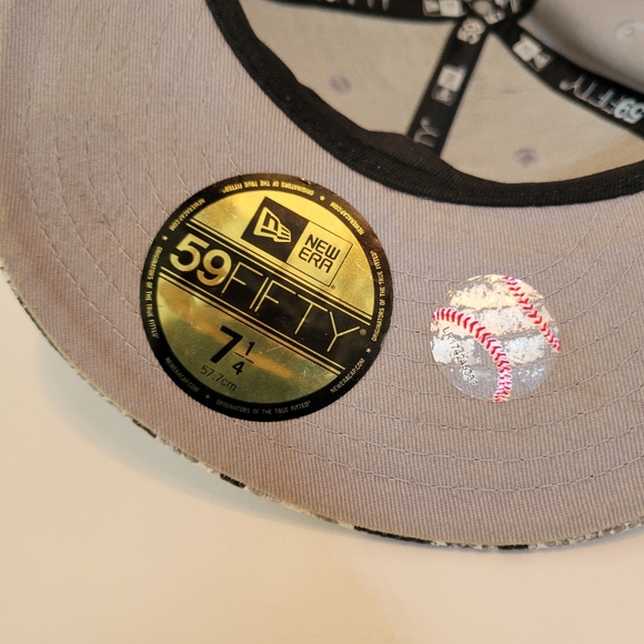 Chicago White Sox Hat Cap Size 7 1/4 Gray Black Fitted New Era 59fifty MLB - Picture 5 of 6